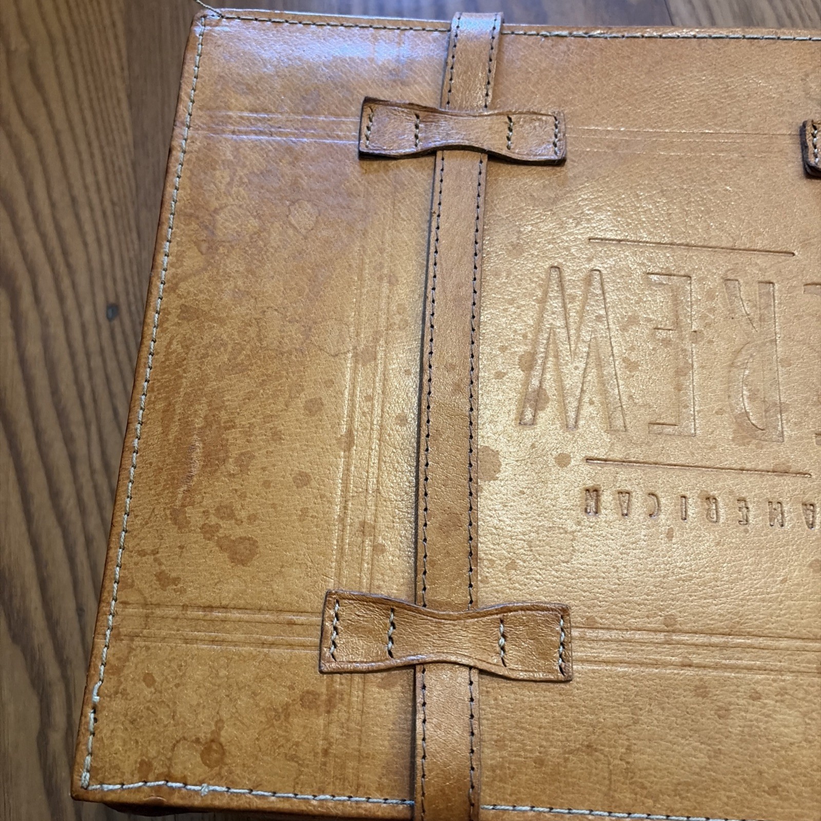 Vintage American Crew 15” Leather Bound Men’s Luggage Shaving Case