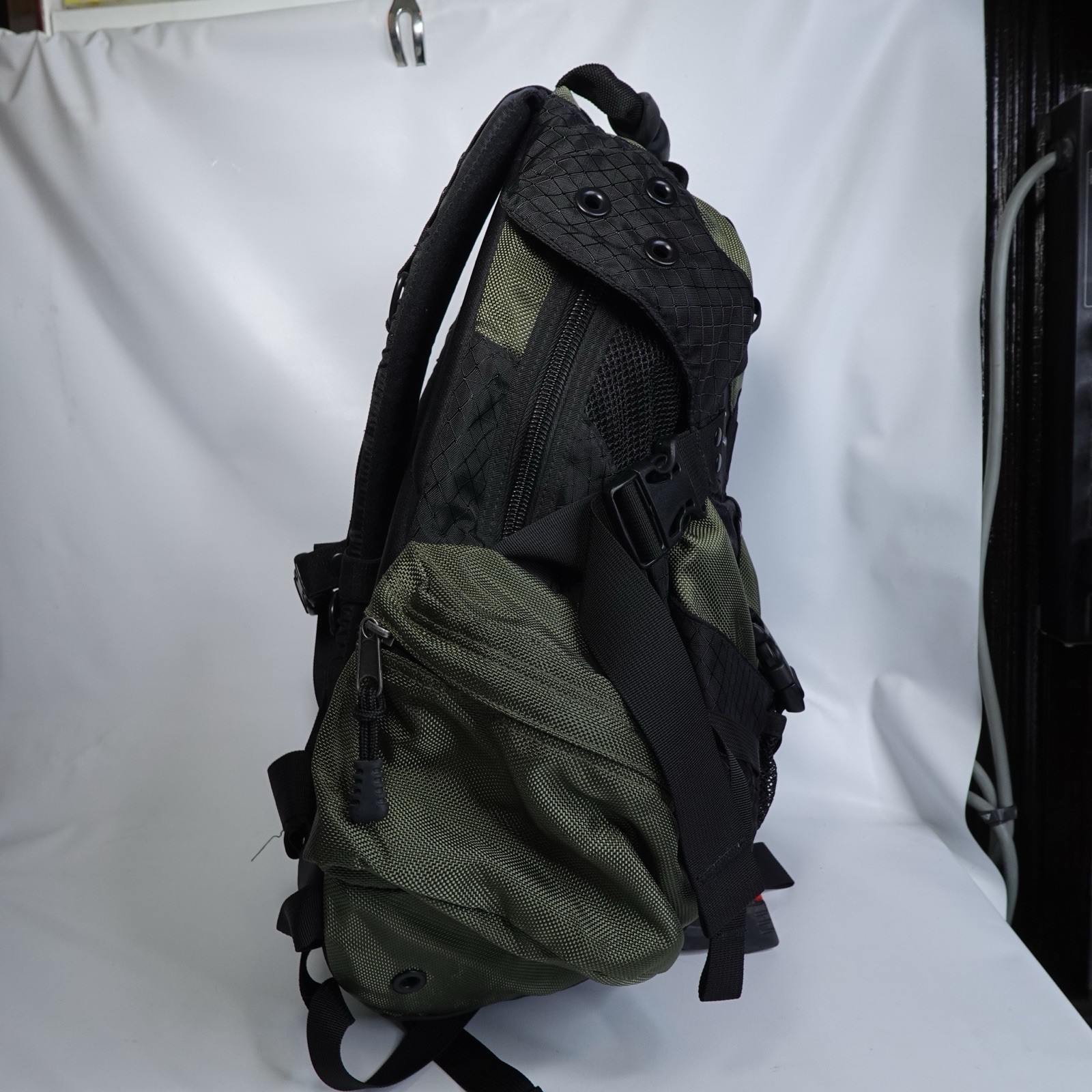 Vintage Y2K Oakley Icon Backpack Olive Green Black Tactical