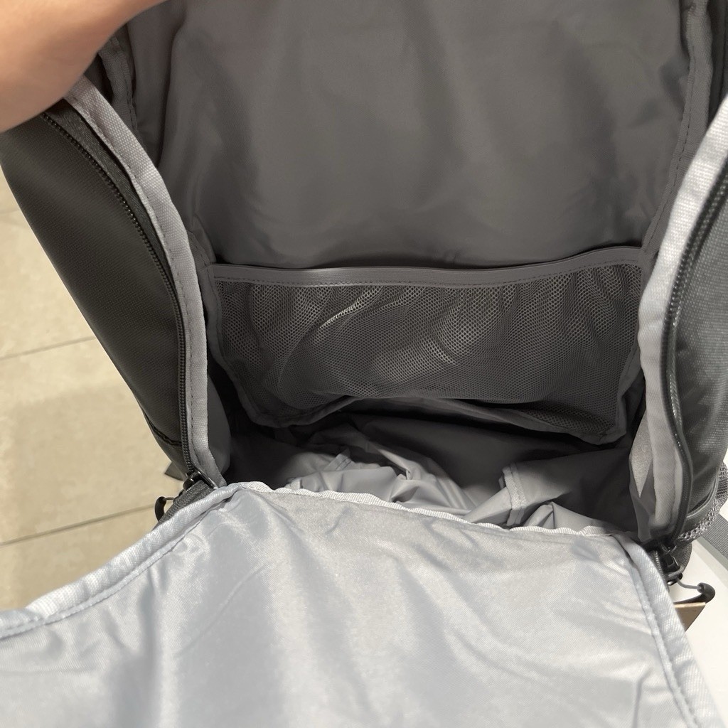 Nike Elite Gray/Black Backpack Zip Closure Padded Straps Inner/Outer Pockets