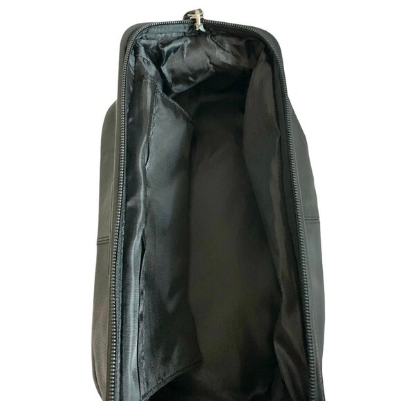 DOPP Black Satin Cowhide Leather Travel Bag Toiletries Case Mens Excellent