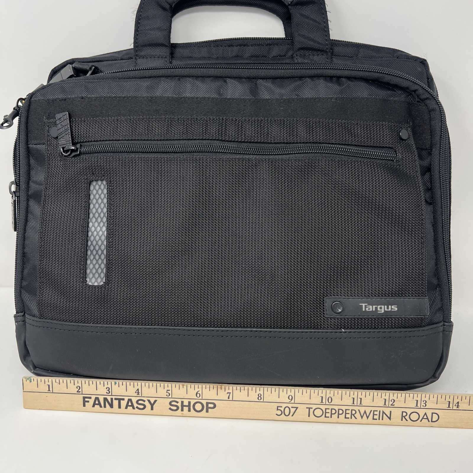 Targus Revolution TTL213US Carrying Case for 14″ Ultrabook, Notebook – Black