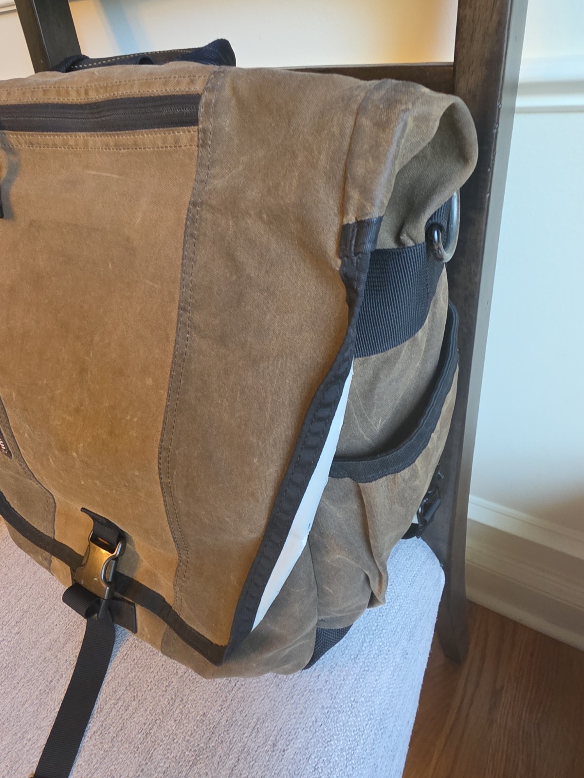 Timbuk2 Tan and Brown Convertible Waxed Canvas Backpack Messenger Briefcase Bag