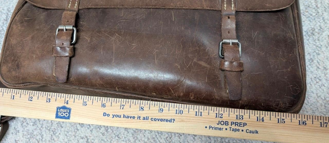 vintage J CREW messenger bag COWHIDE brown leather LAPTOP crossbody 16″ patina