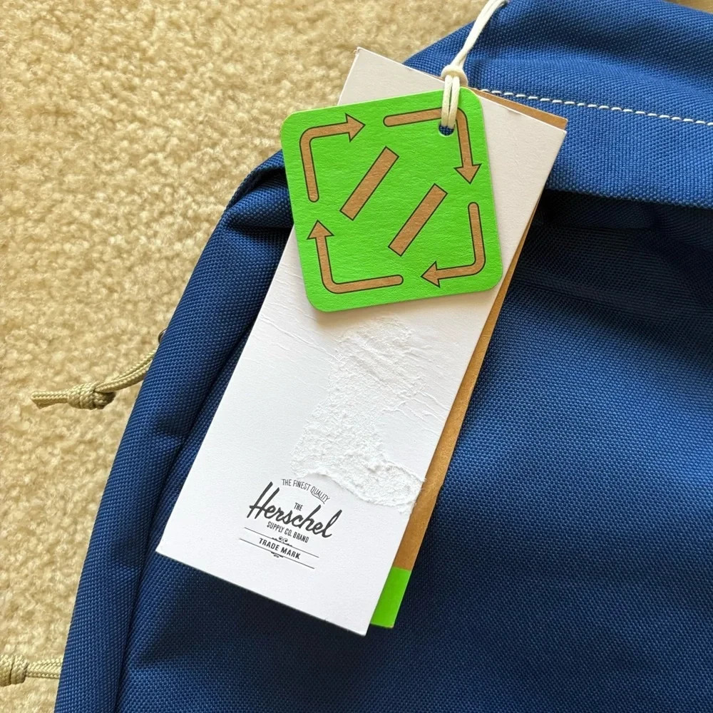 NWT Herschel Classic XL Backpack. Color: True Blue. Retail $70.