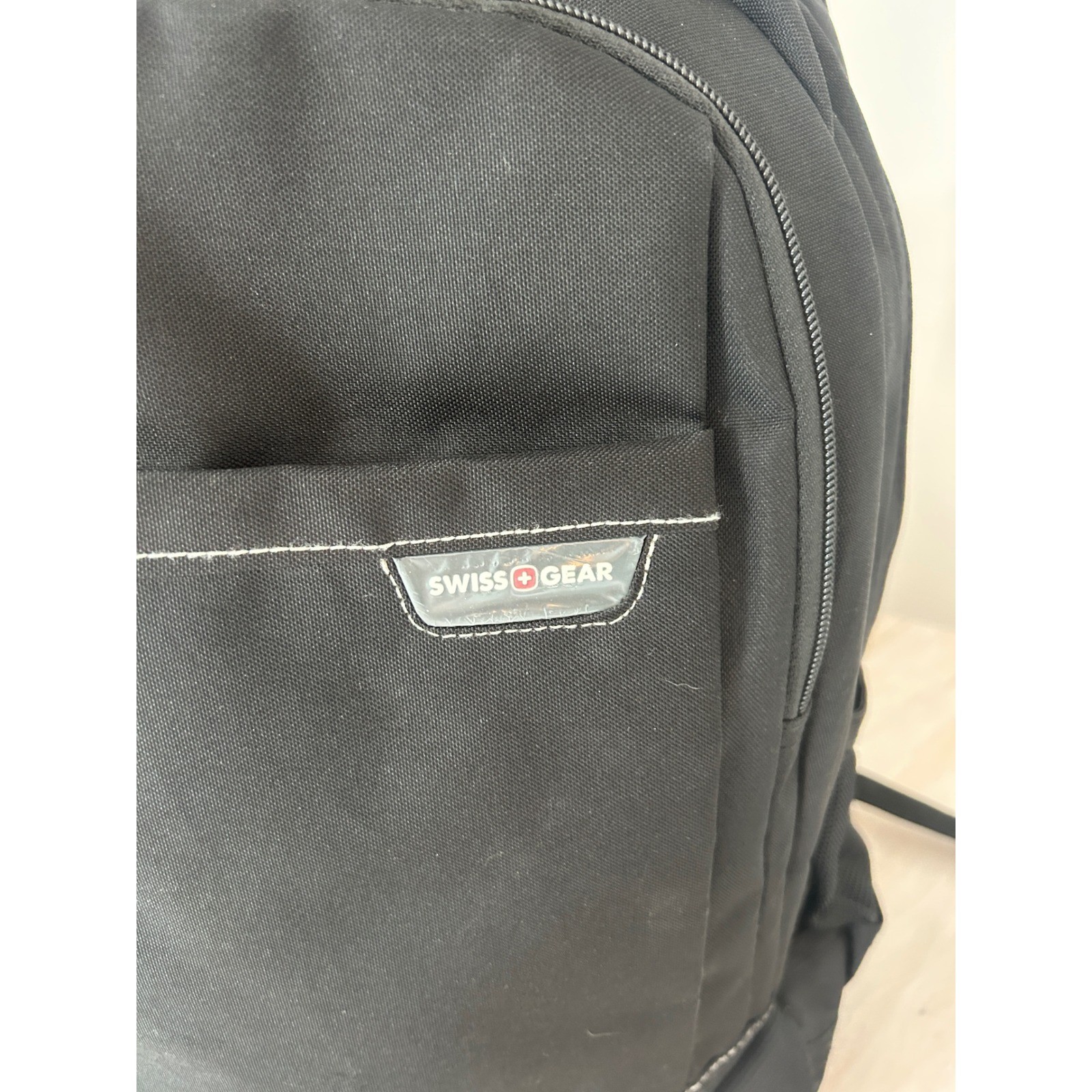 SwissGear ScanSmart Laptop Backpack Black Red Airflow Mens Travel Bag