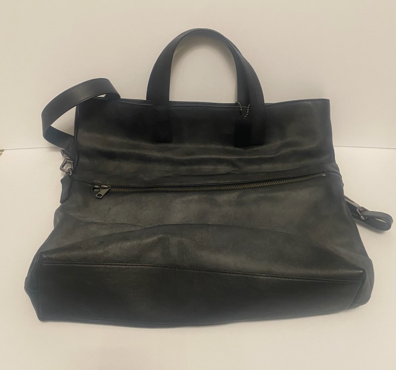 COACH Tote Bag Thompson Crossbody Foldover. Brand new in smoky black