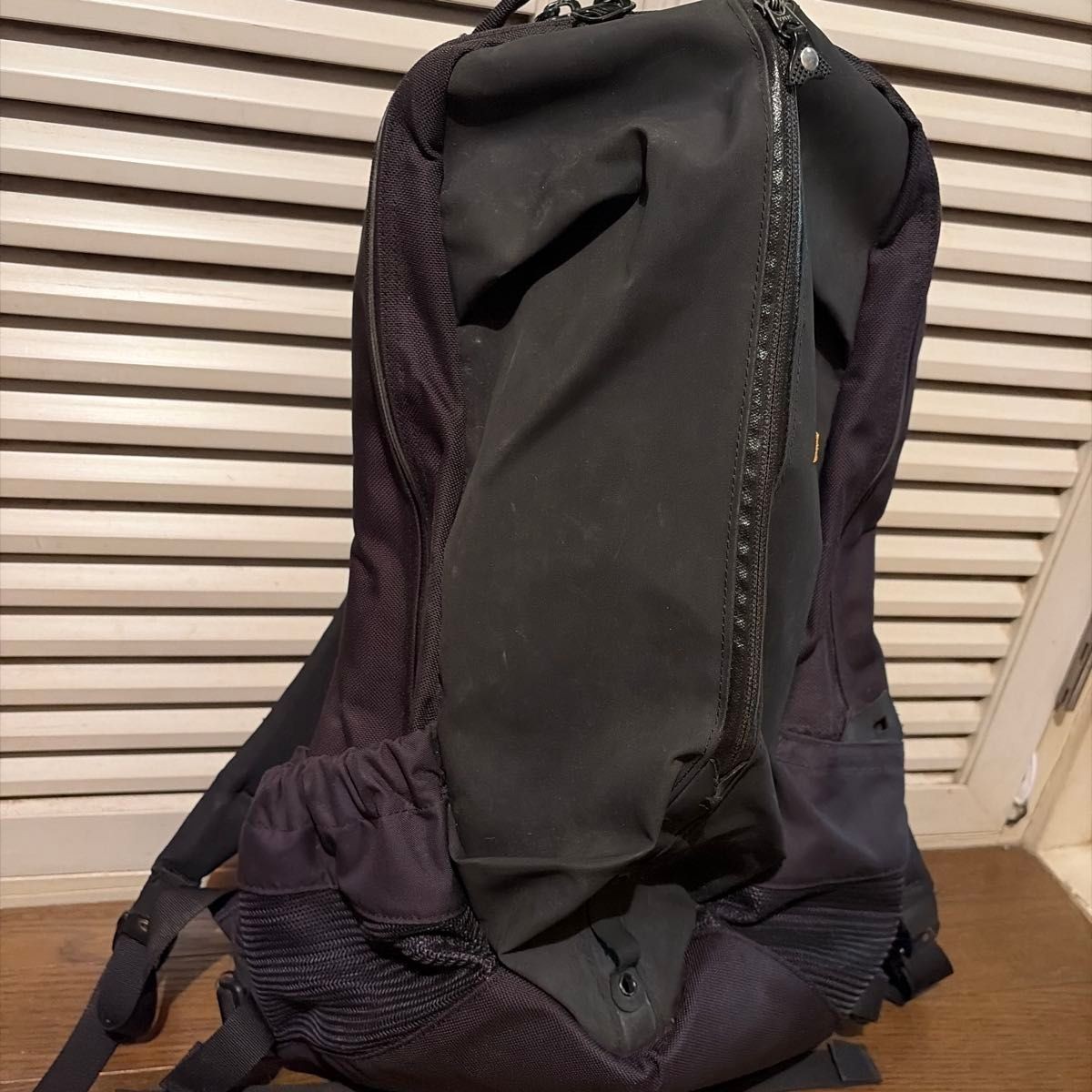 Arc’teryx Arro 22 Backpack nylon Black unisex pocket Used Japan