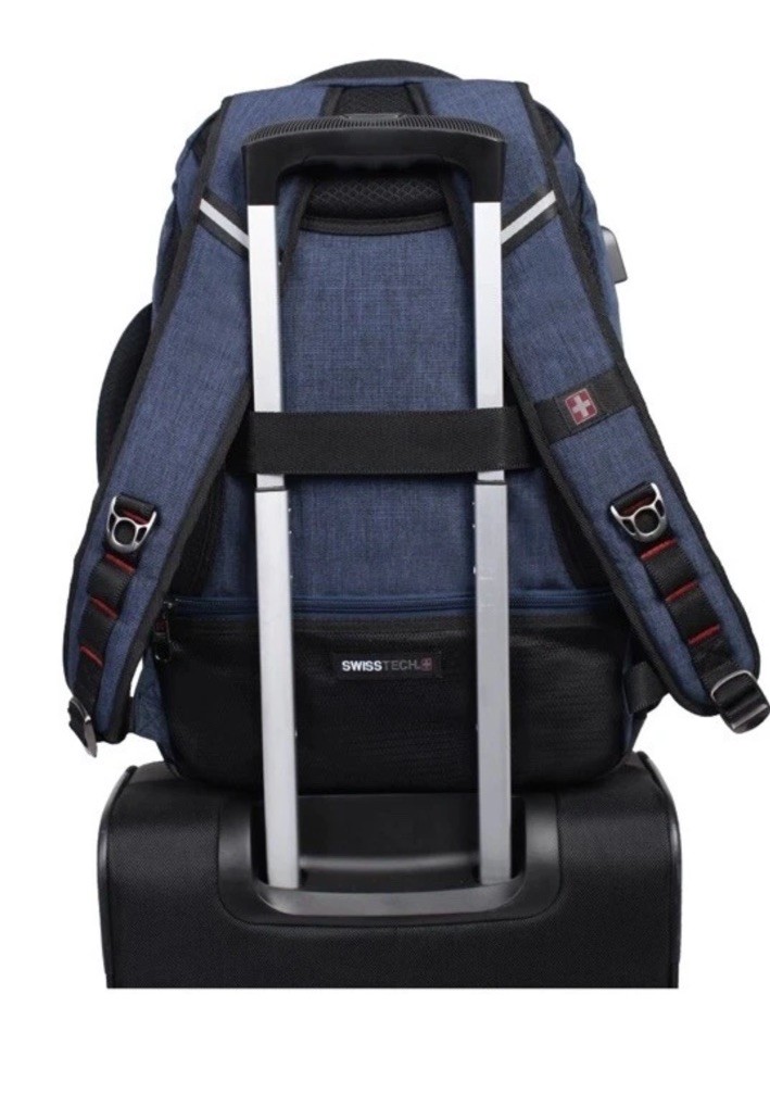 SwissTech Excursion 18″ TravelBackpack with USB Port New