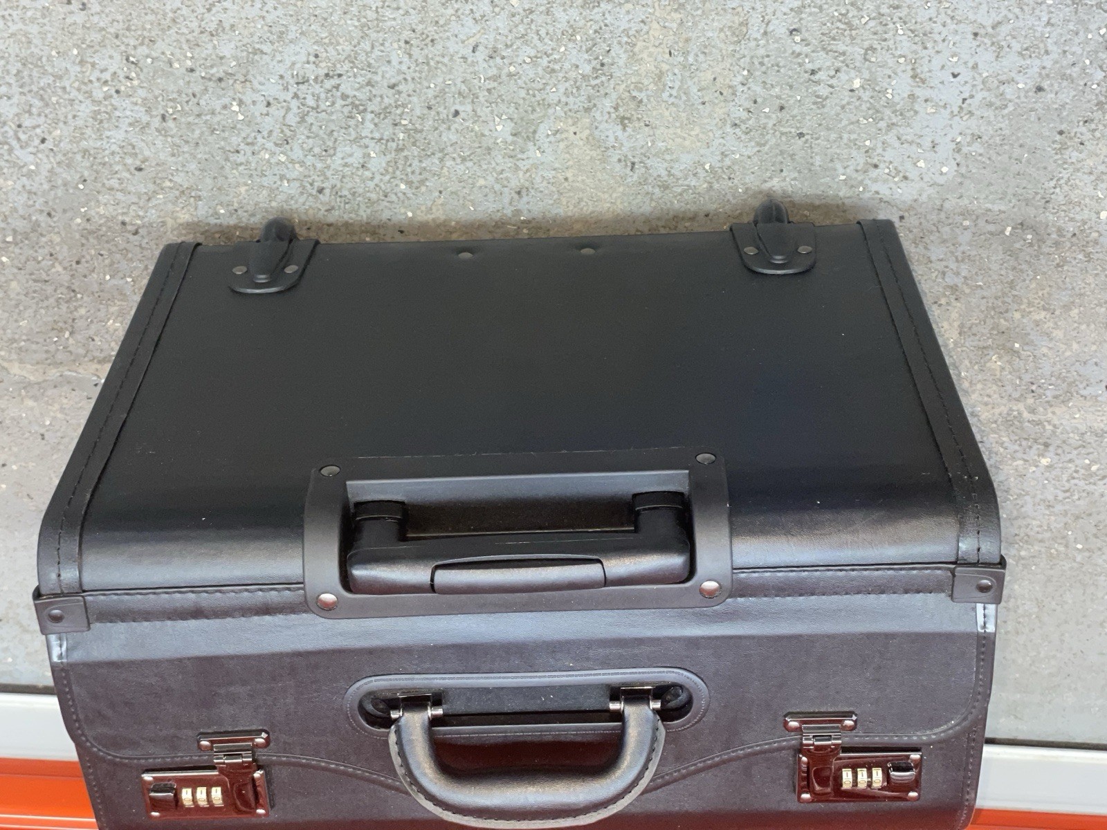 Alpine Swiss Roller Laptop Briefcase Leather Wheeled Upright Black New NOS