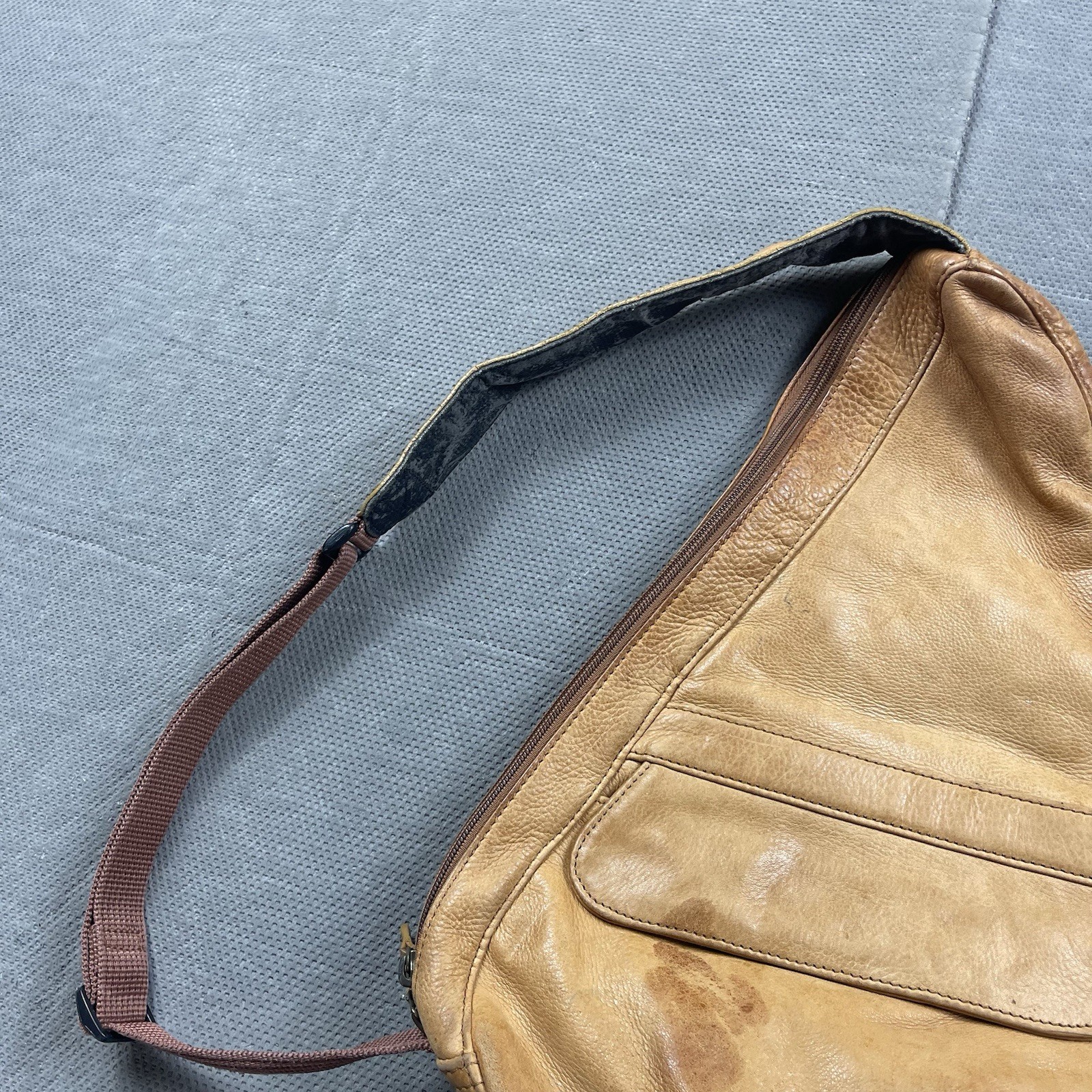 Vintage LL Bean Ameribag Leather Brown Healthy Back Crossbody Sling Bag Distress