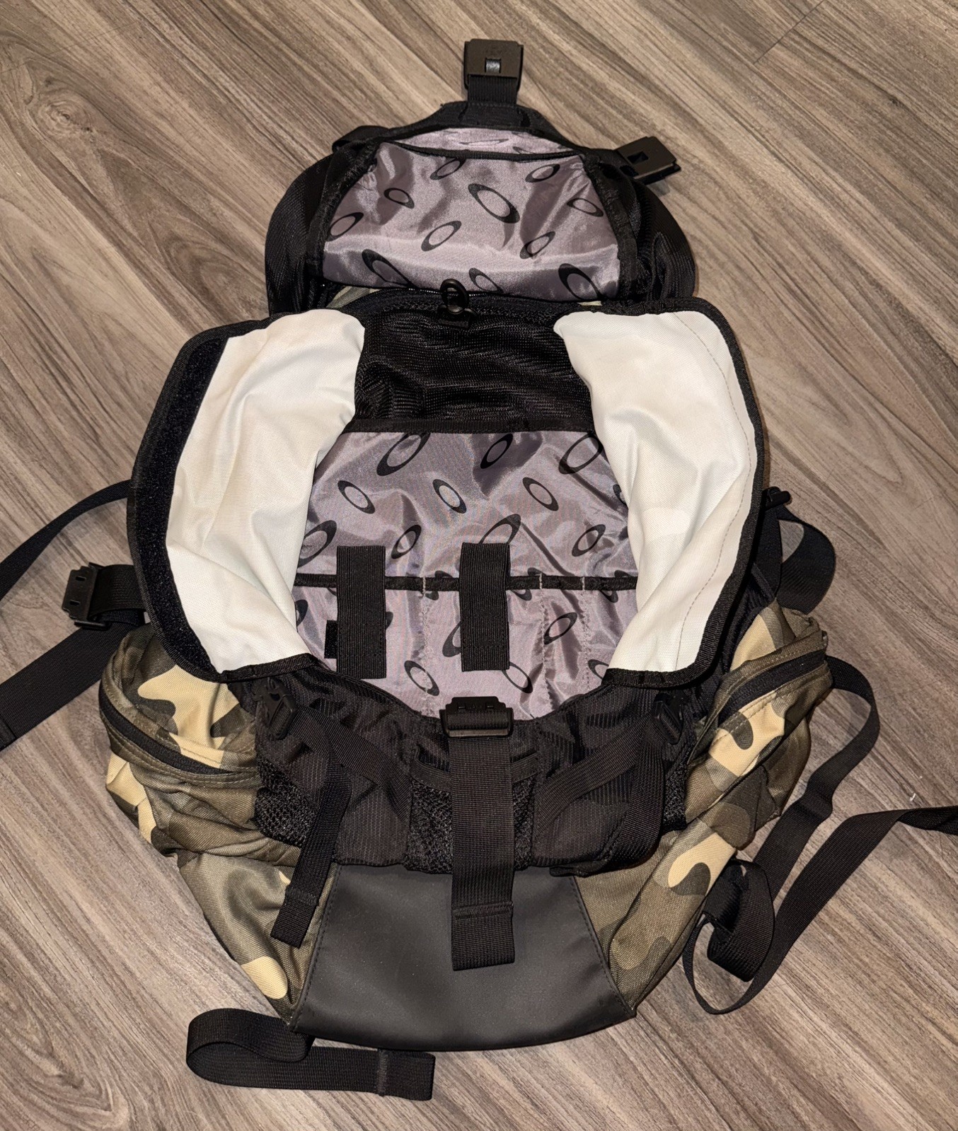 Y2K Oakley Software Icon 3.0 Tactical Backpack Camo Military Travel Hiking