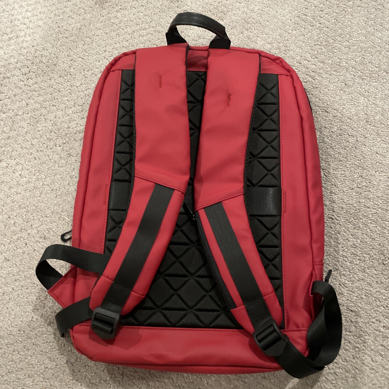 🎒 Heroic Knight Tech Backpack – Red/Black – New Without Tags