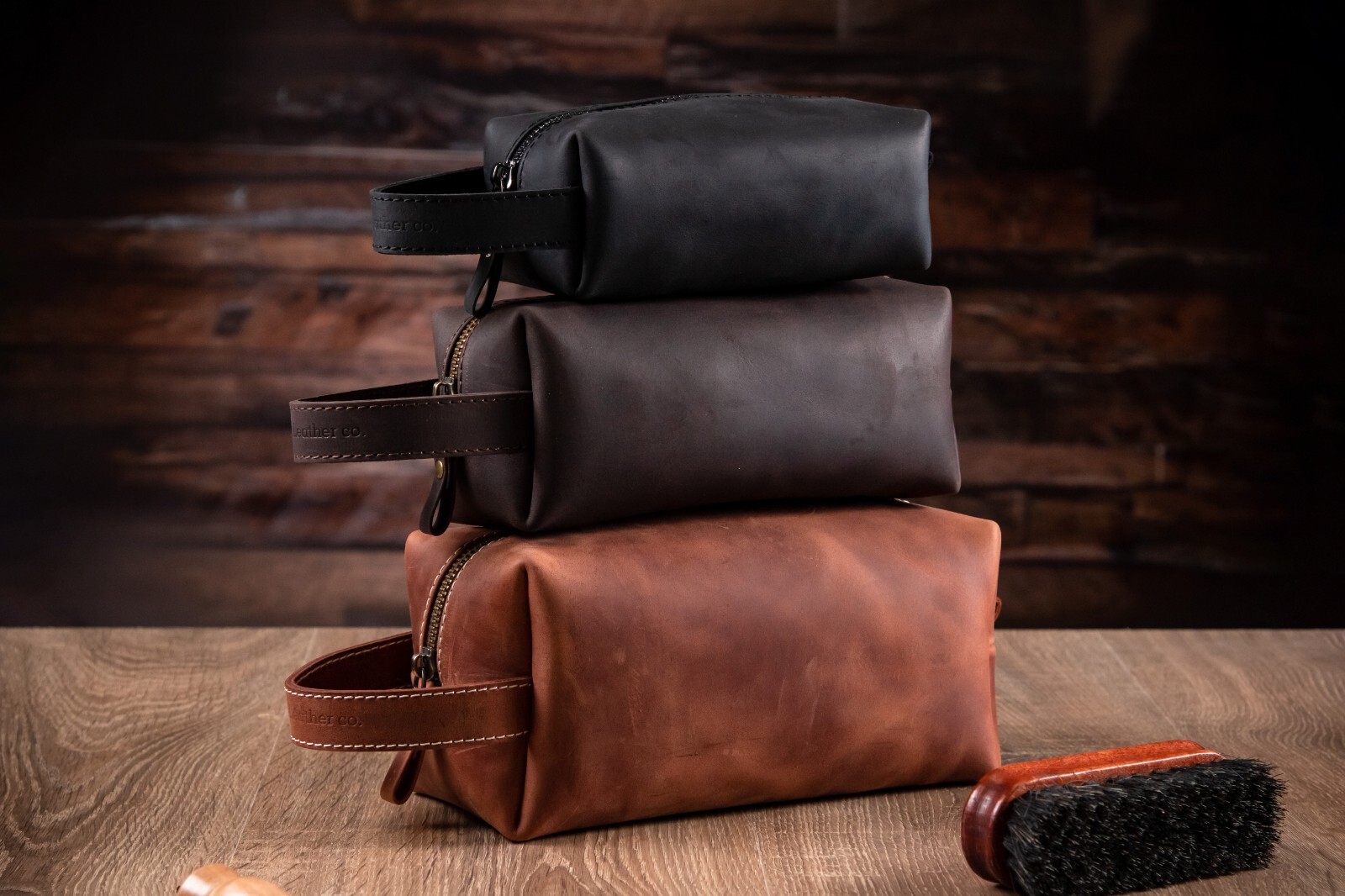 Personalized Genuine Leather Toiletry Bag For Men Dopp Kits For Him Wash Bag