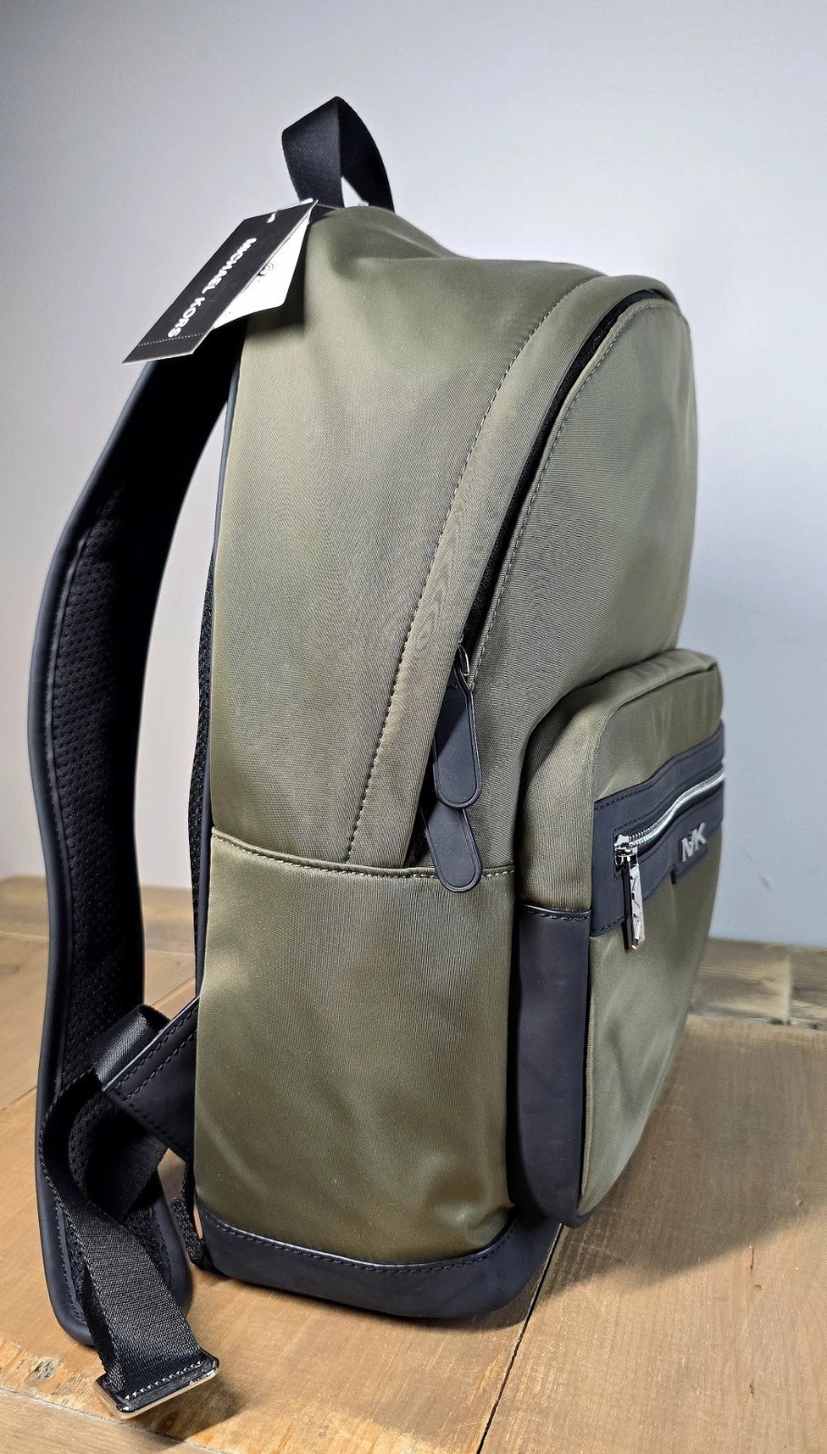 Michael Kors Men’s Nylon Malone Backpack Olive Green NWT Retail $198 READ DESC!