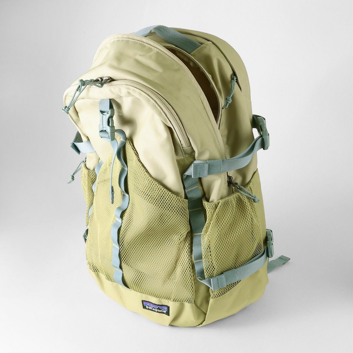 Patagonia Recycled Polyester 30L Weathered Stone Backpack Unisex New