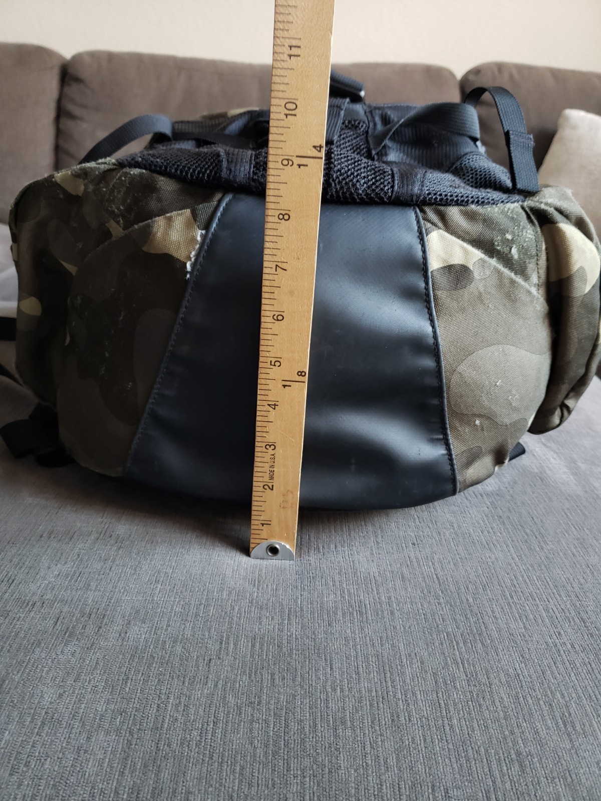 Oakley Icon 2.0 Tactical Backpack Camo/Black Padded Back – VERY CLEAN -Read Desc
