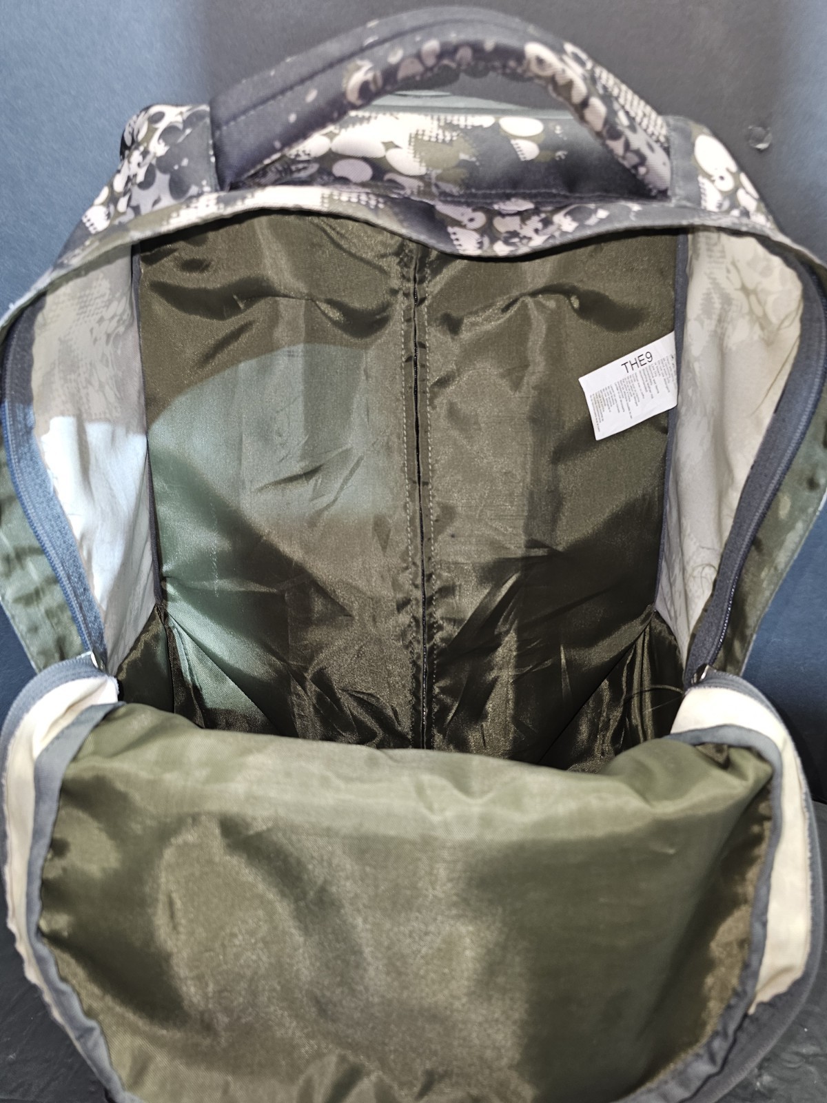 JanSport “THE 9” Backpack Wheeled Carry-On Travel Luggage 20x12x10 Digital Camo