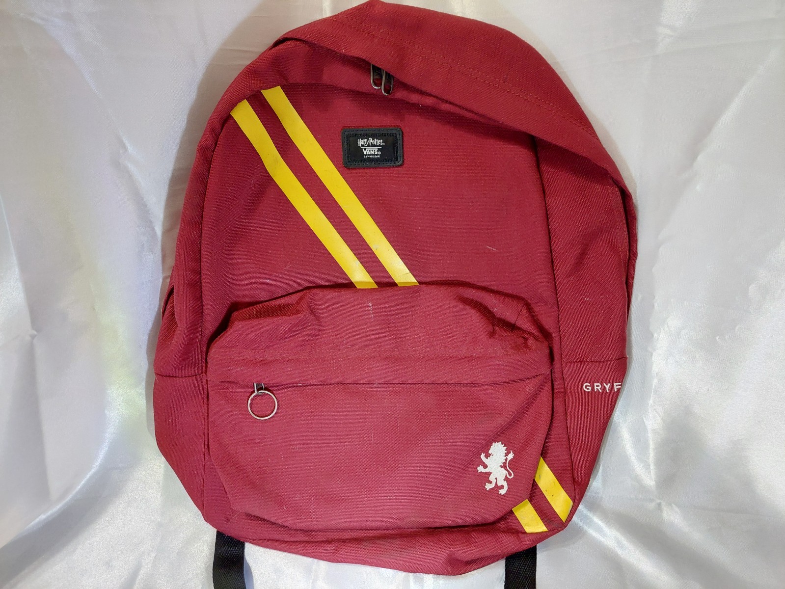 VANS X HARRY POTTER OLD SKOOL III GRYFFINDOR BACKPACK 16″ HIGH PRE-OWNED