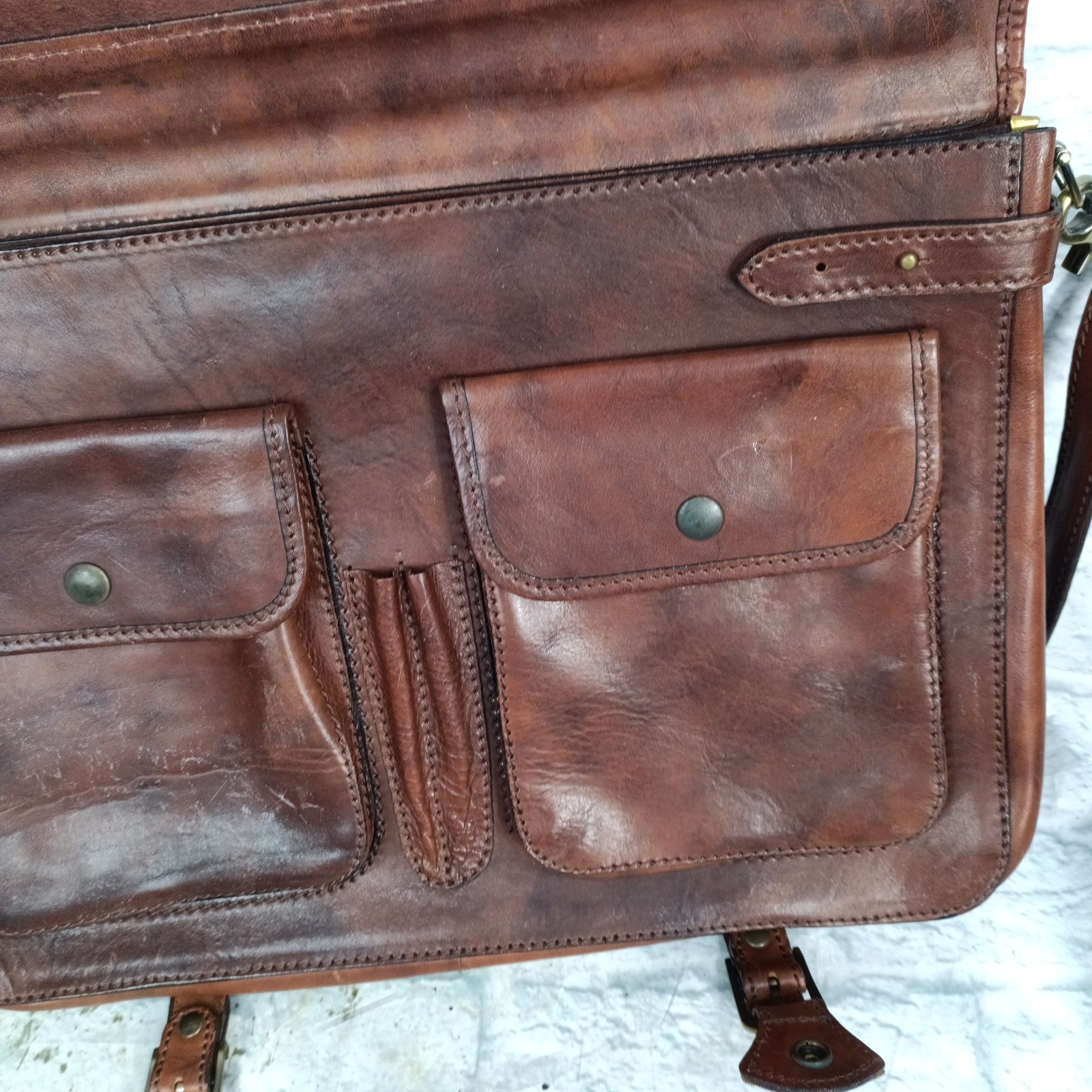 Cristina Florence Brown Leather Messenger Bag Briefcase 19×13 Large Laptop s11