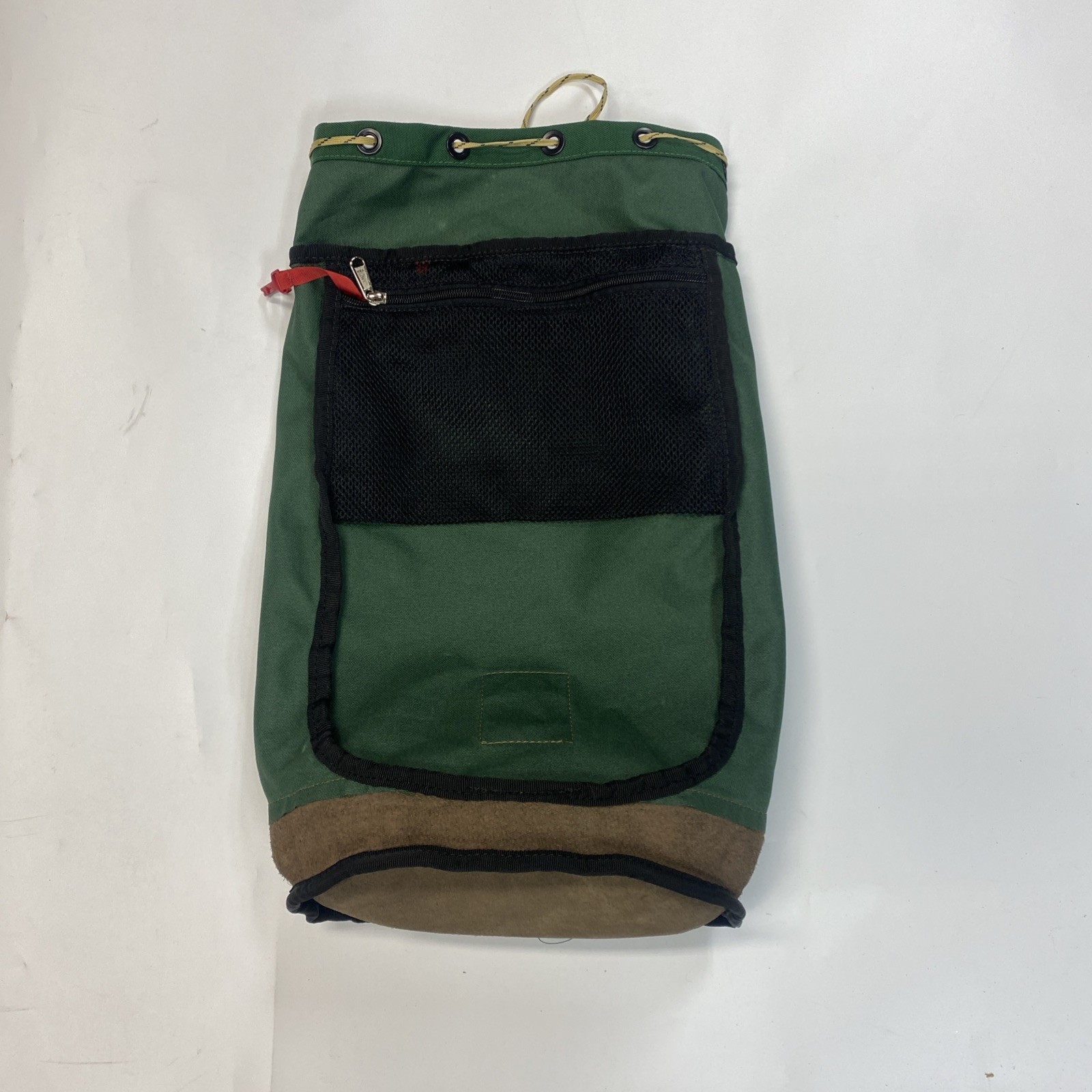 REI Backpack/Daypack Nylon Leather Staff 2014 Hiking Pack Cinch Bag Green