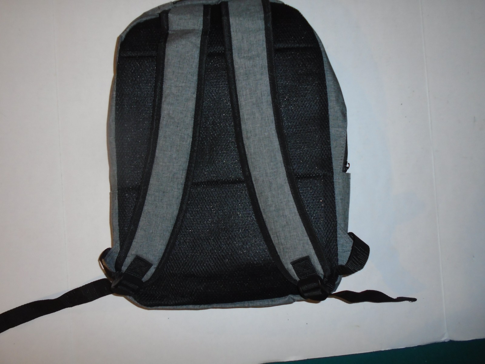 Merchant & Craft GREY CANVAS BACK PACK I8 INCH COMPUTER FRONT ZIPPER PADDED BACK