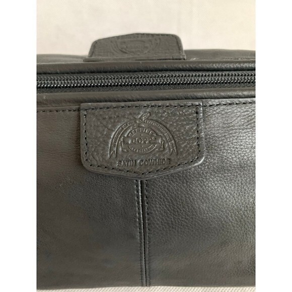 DOPP Black Satin Cowhide Leather Travel Bag Toiletries Case Mens Excellent