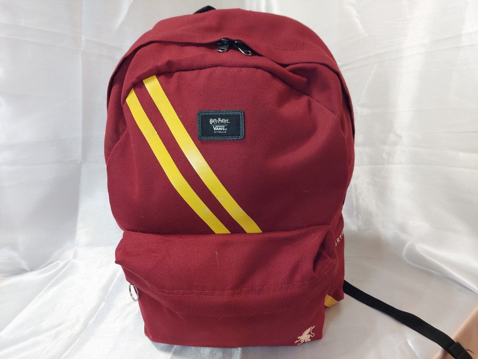 VANS X HARRY POTTER OLD SKOOL III GRYFFINDOR BACKPACK 16″ HIGH PRE-OWNED