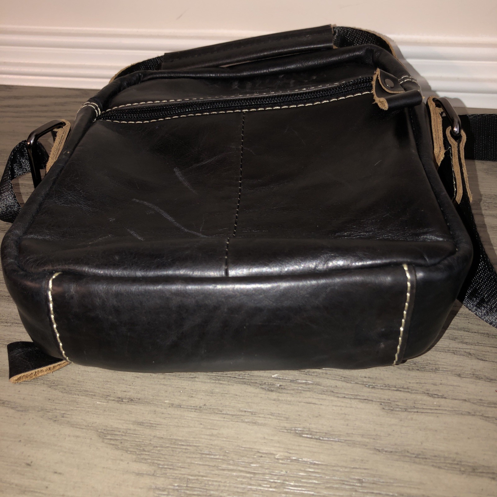 BULLCAPTAIN Leather Men Shoulder Bag Small Men Bag Vintage Casual Bag 9″