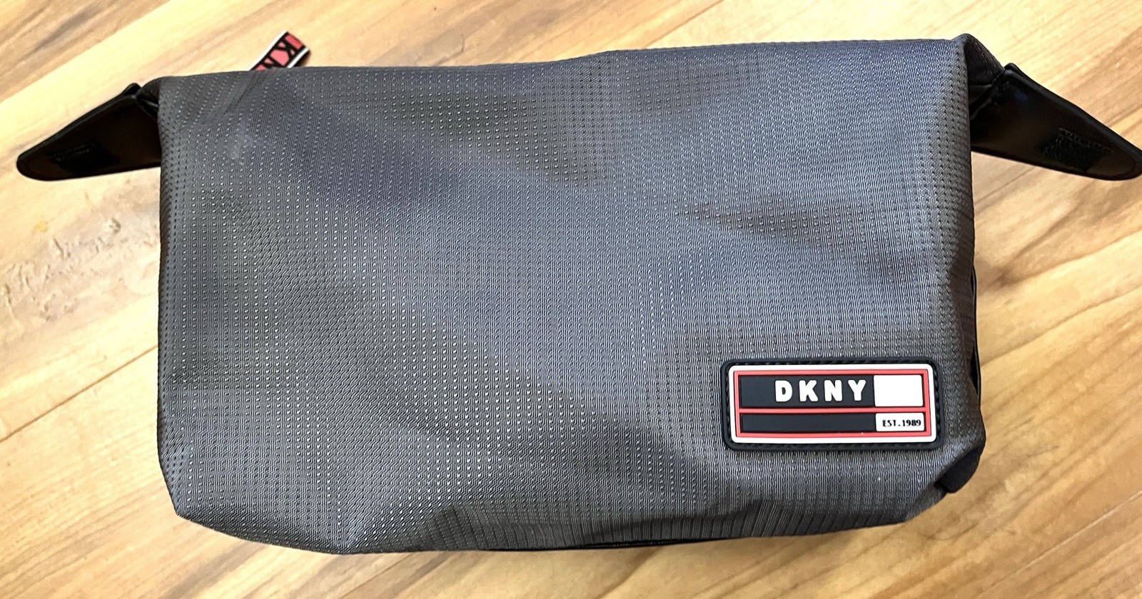 DKNY Men’s Dopp Kit Toiletry Bag