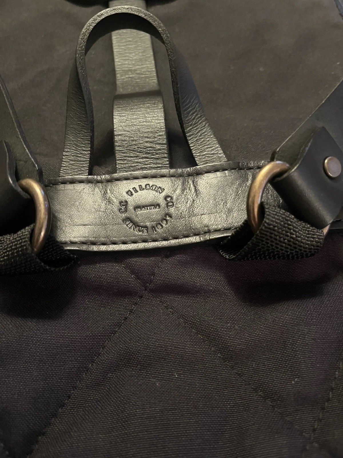 Filson Rugged Twill Rucksack Black Bridle Leather Backpack