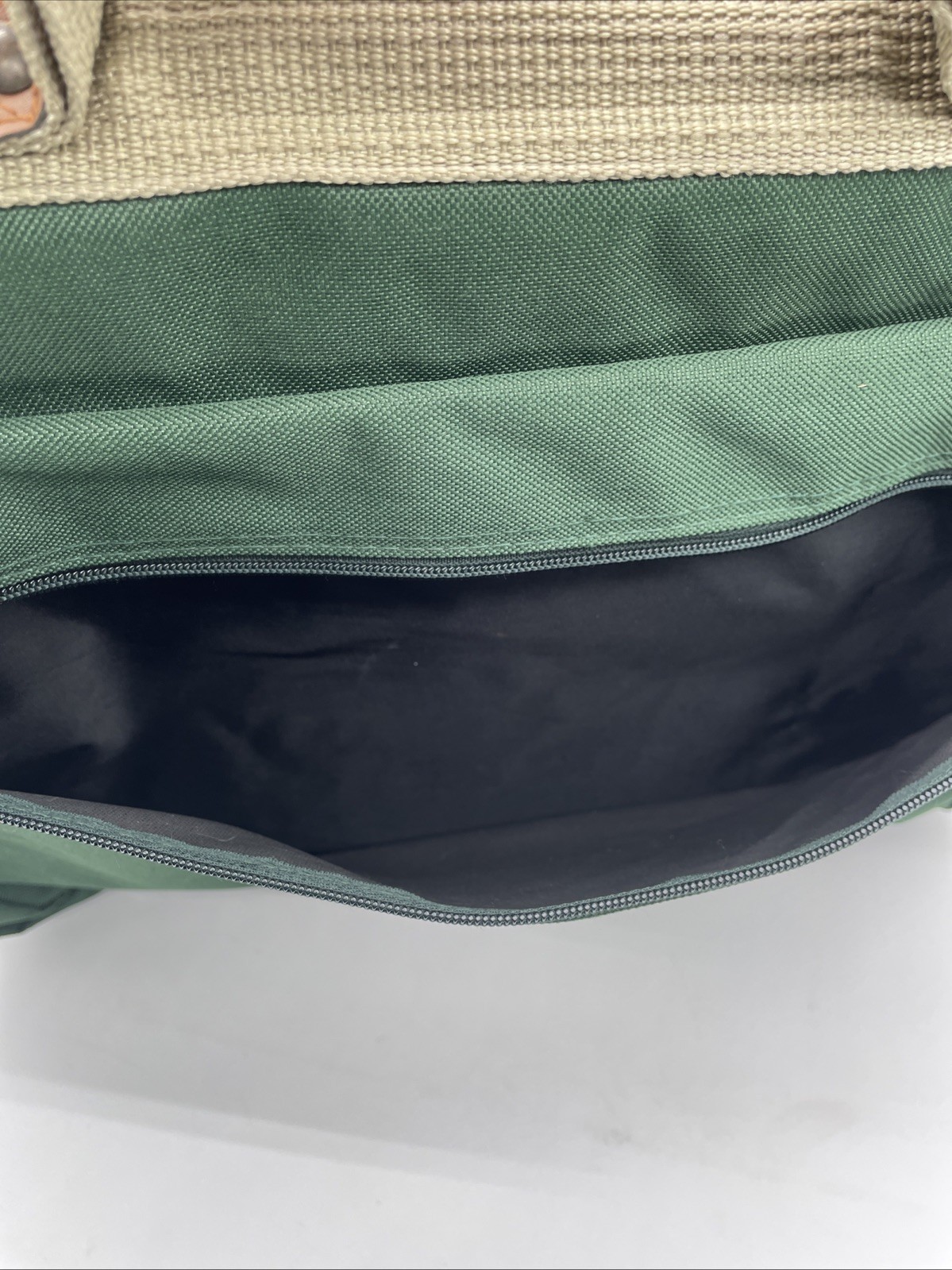 Leed’s North West Shoulder Bag Messenger Portfolio Green Canvas Remington Logo