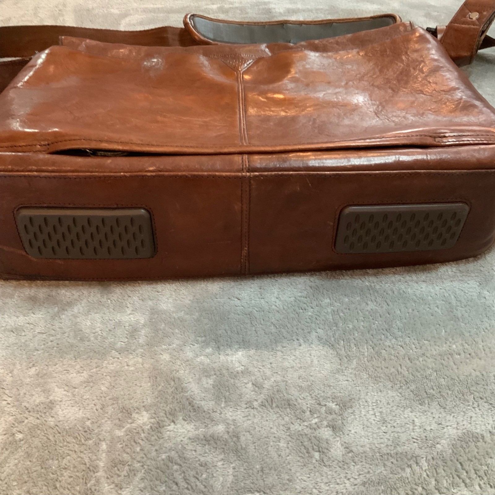 Johnston & Murphy Mens Brown Leather Messenger Bag Laptop Satchel Briefcase