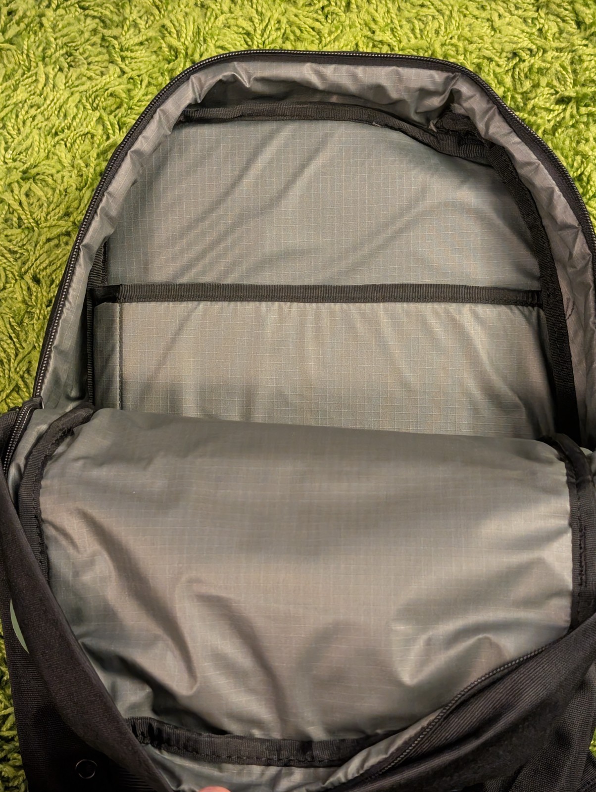 Timbuk2 Lane Commuter Backpack Jet Black 1384-3-6114 18L Laptop NWT Rainfly