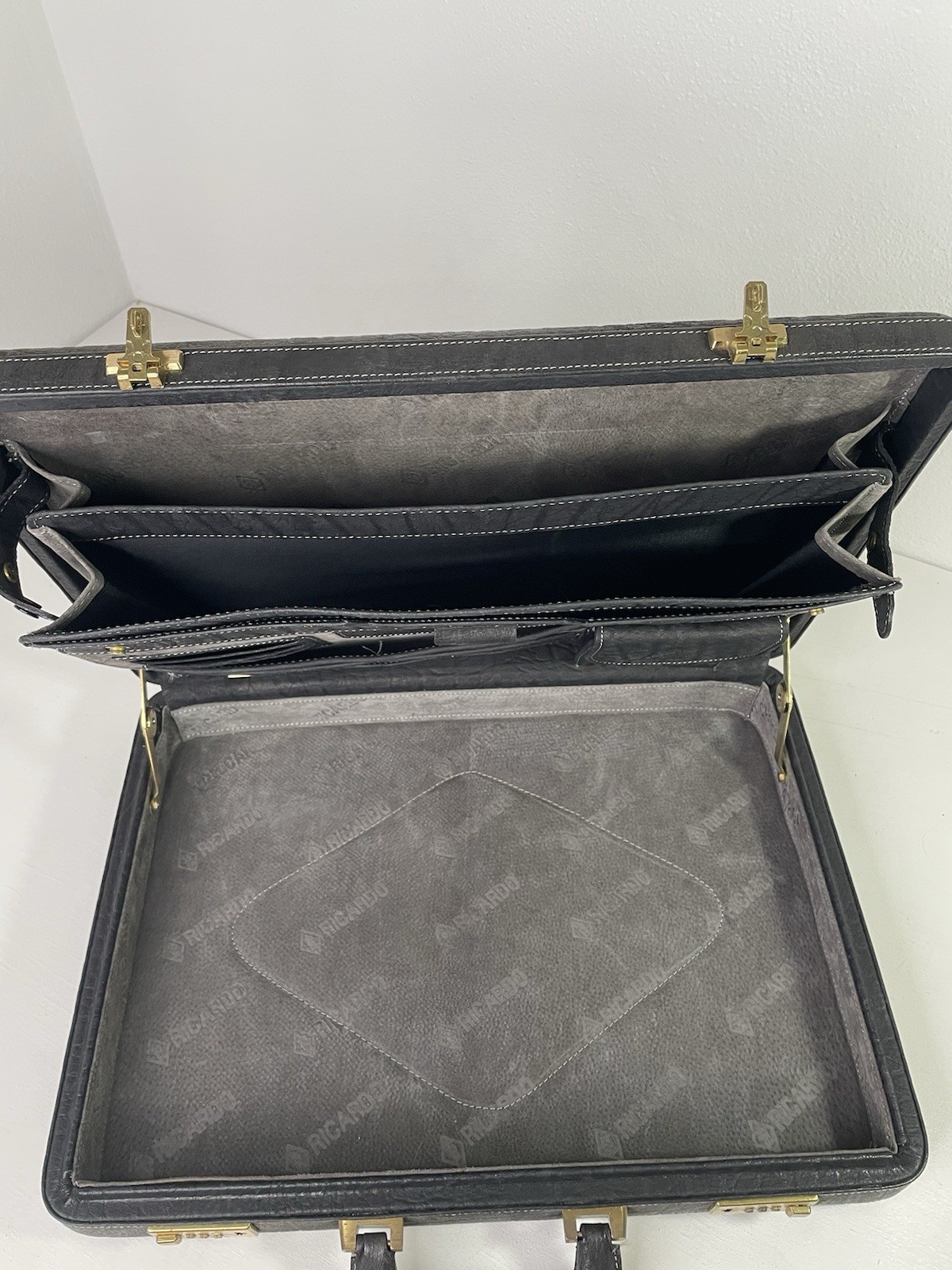 Ricardo Pebbled Leather Briefcase Dark Gray Suede Work Organizer See Description