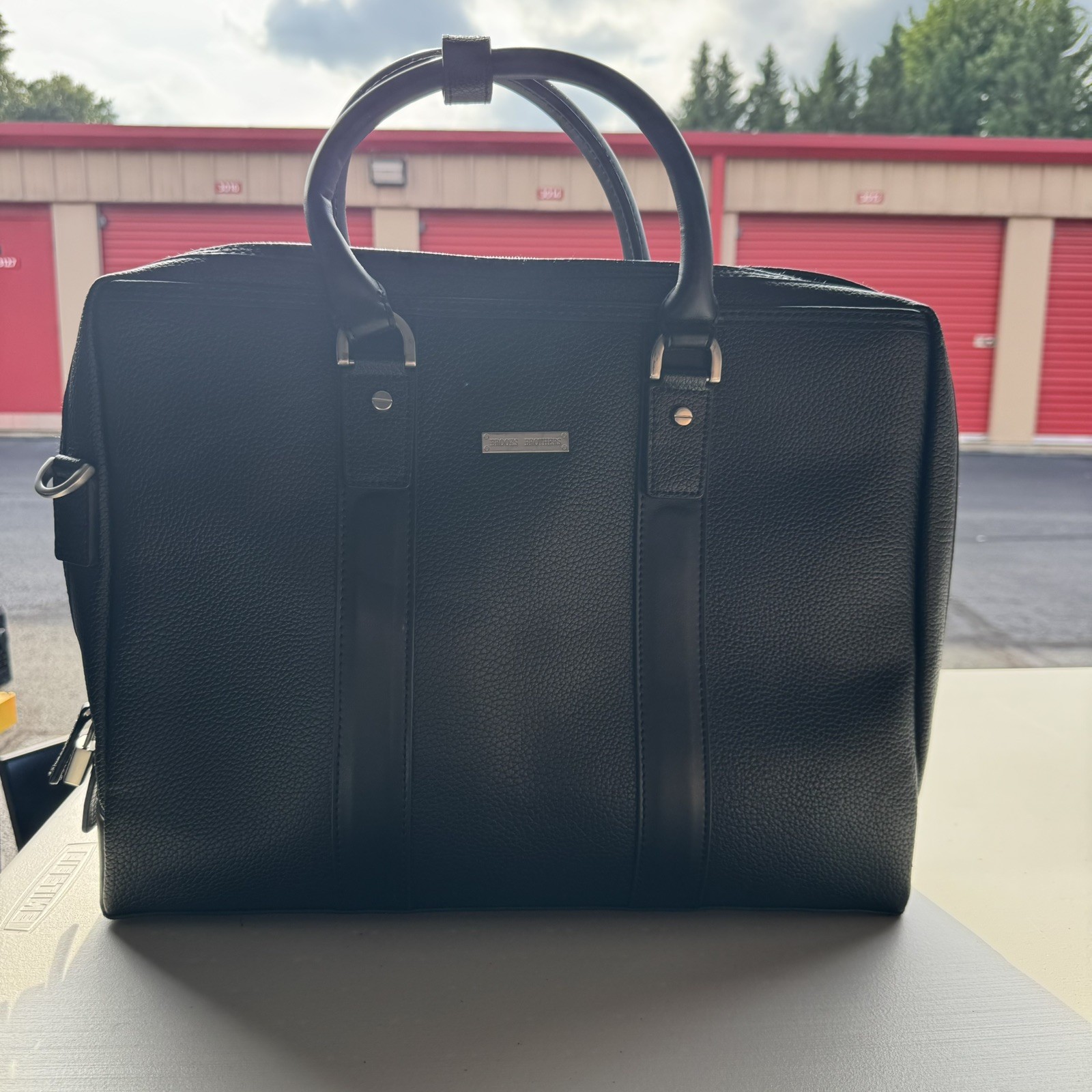 Brooks Brothers Pebbled Black Genuine Leather Briefcase Bag – READ ABOUT STRAP