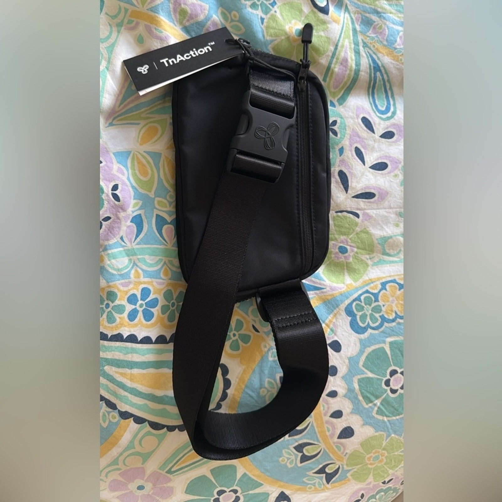 TnAction TNA Aritzia Black Fanny Pack Belt Bag On-the-way Exposed Bag