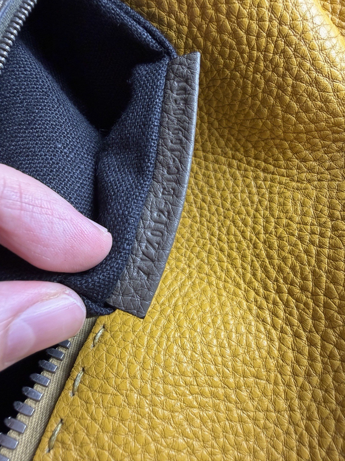 Authentic Rare Fendi Selleria Tri-Color Backpack Men Women Black Yellow Khaki