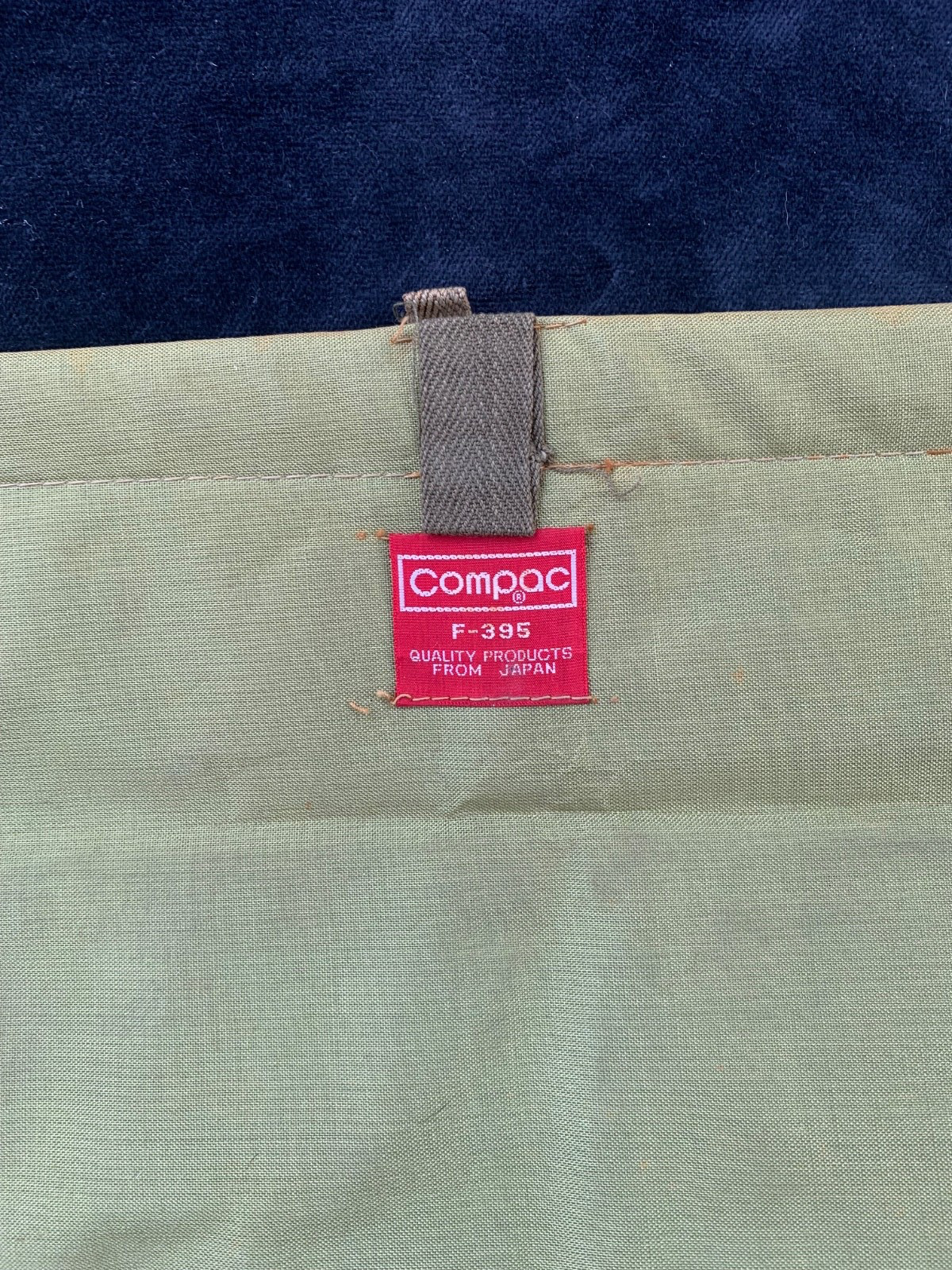 Compac vtg army green waterproof fabric shoulder bag-pockets/pouch-16”X11” Japan