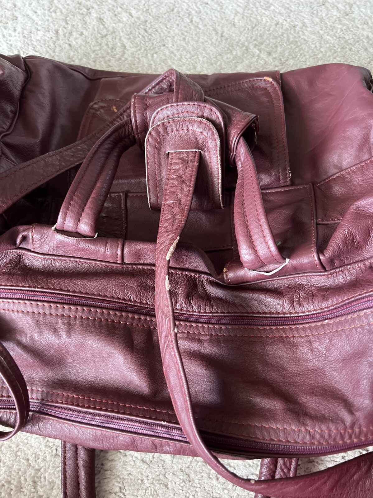 Outback Large Burgundy 21″ By 10″ By 10″ Cab Leather Duffle Bag. Made In Mexico