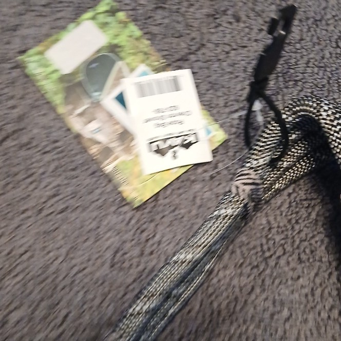 KAVU Herringbone Sling Bag Black/White Crossbody Adjustable Strap Zipper
