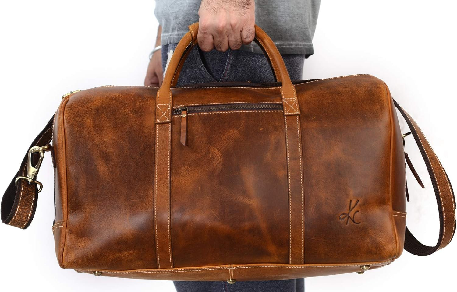 Chic Leather Duffle Bag for Travel & Gym – Unisex Style