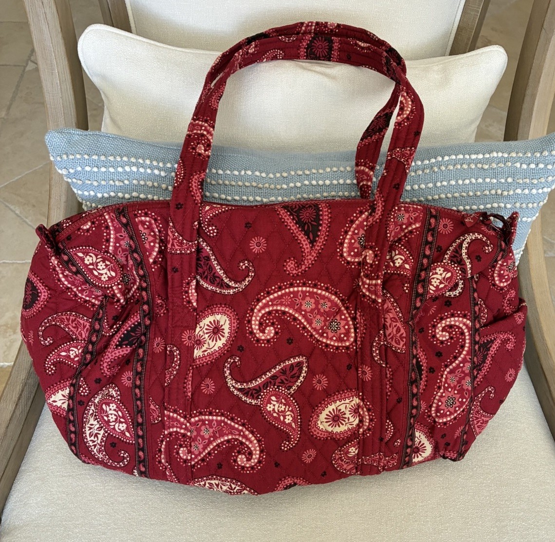Vera Bradley Satchel Duffle Traveler Bag Smal Red Pattern 15 X 10 X 9 Inch