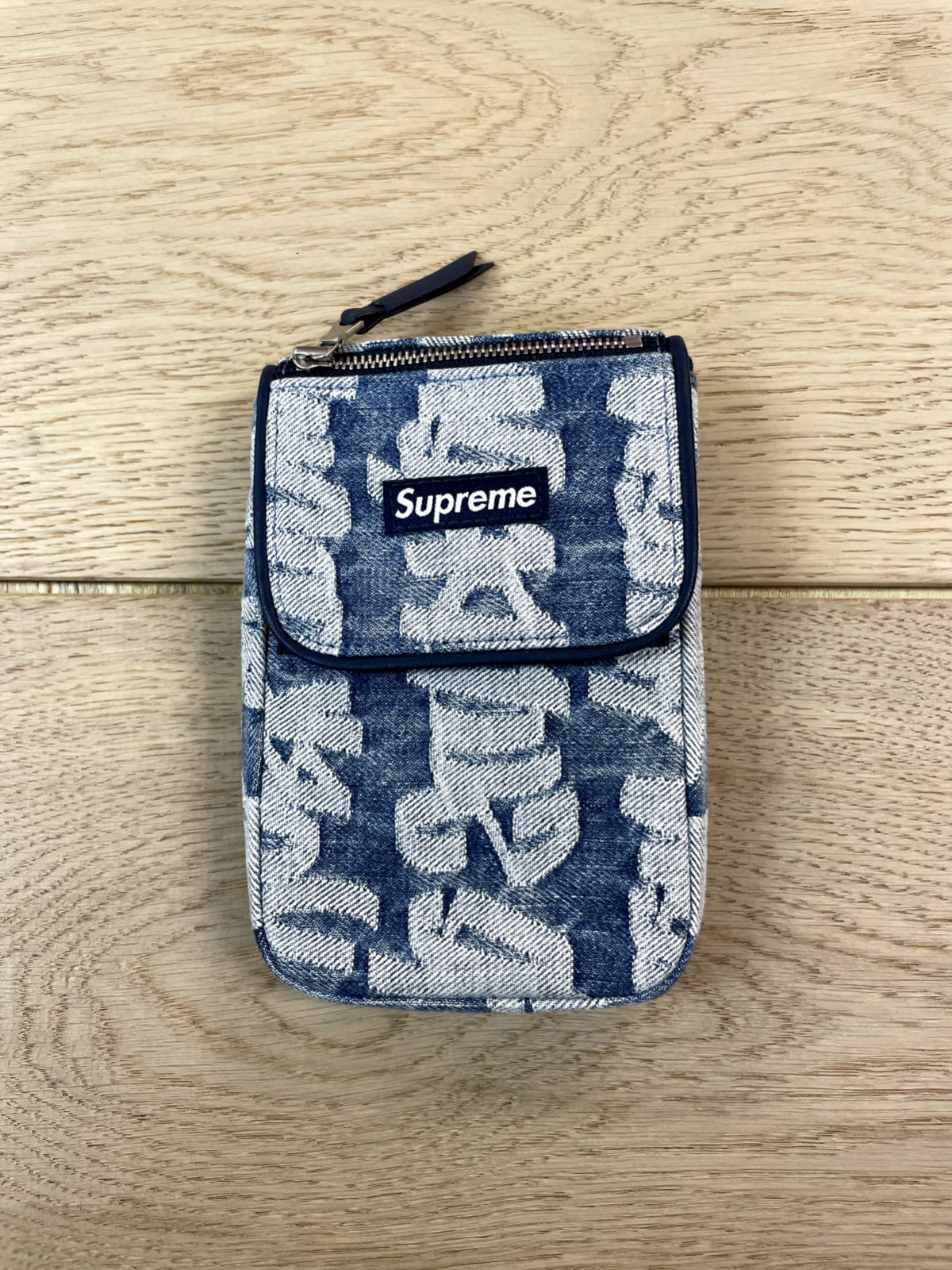 SUPREME FAT TIP JACQUARD DENIM NECK POUCH/ BLUE / OS/ SS22/ 100% AUTHENTIC