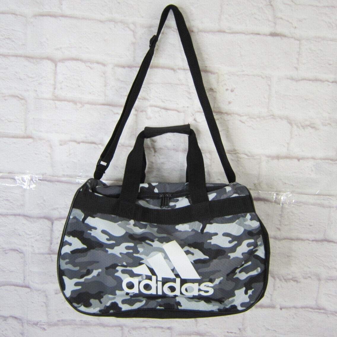 Adidas Camo Print Duffel Bag BLACK & GRAY LOGO ZIP TOP Fits Gym Locker