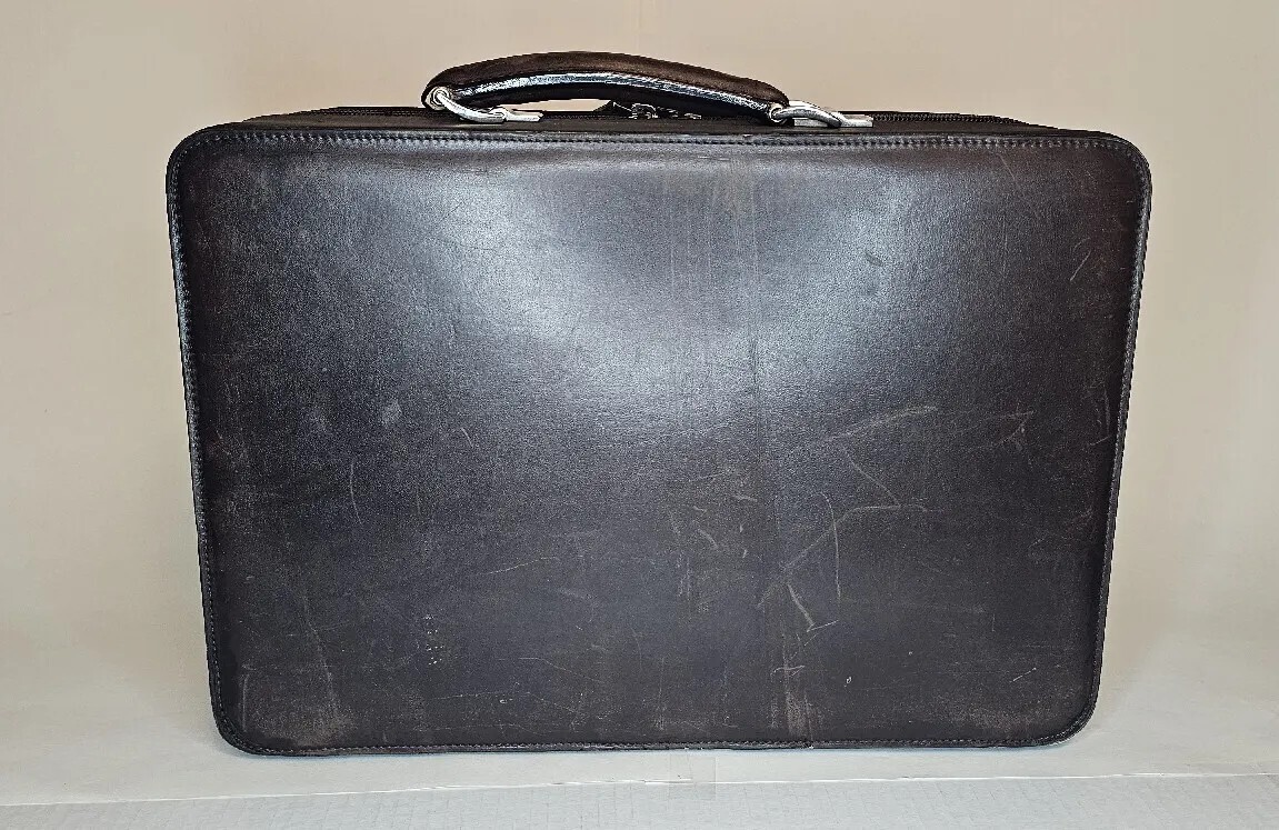 BRUNO MAGLI Brown Leather Compact Briefcase made in Italy Office Bag