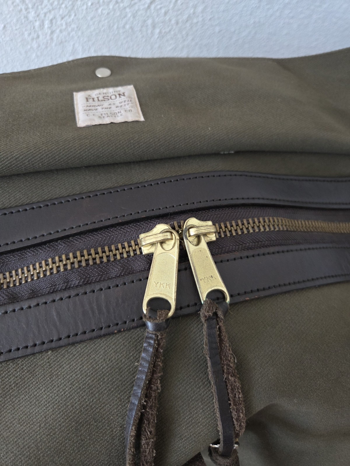 Filson Large Rugged Twill Rolling Duffle Bag | YKK Era | Otter Green | USA Made