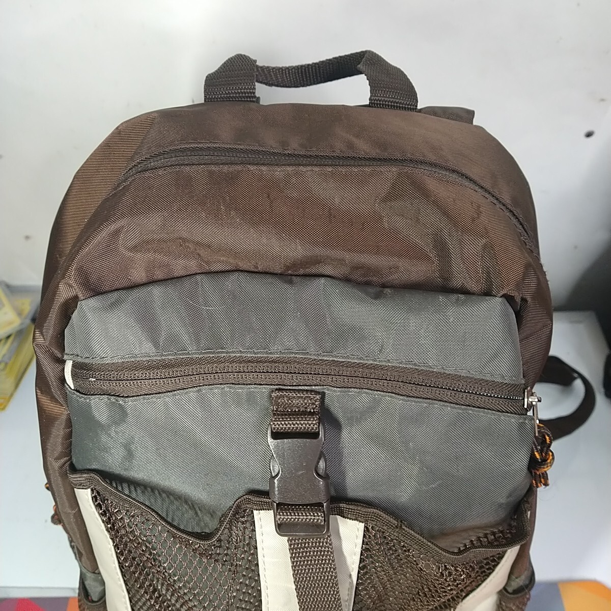 Eastsport Brown & Grey Backpack School Book Bag 3 Zippers, 5 Pockets – CLEAN!