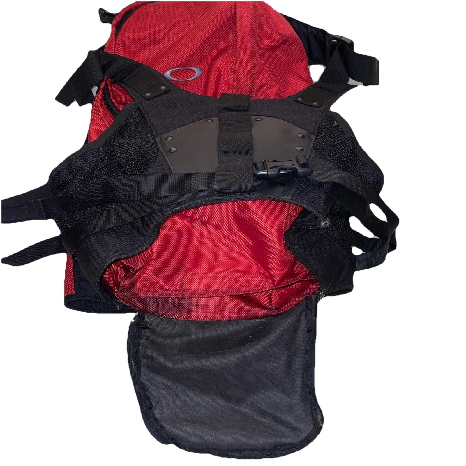 Vintage Oakley Icon Backpack Red Black Bag Nylon tactical Y2K / 90s PreOwned.