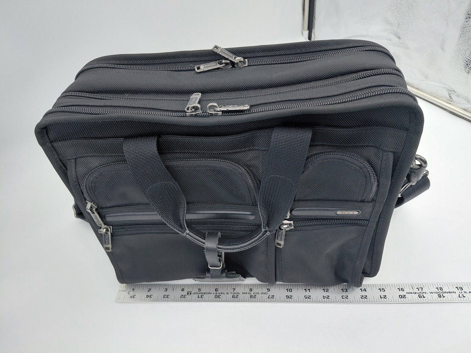 Tumi 26141D4 Alpha Black Ballistic Nylon Laptop Briefcase Bag – Used Good Cond.