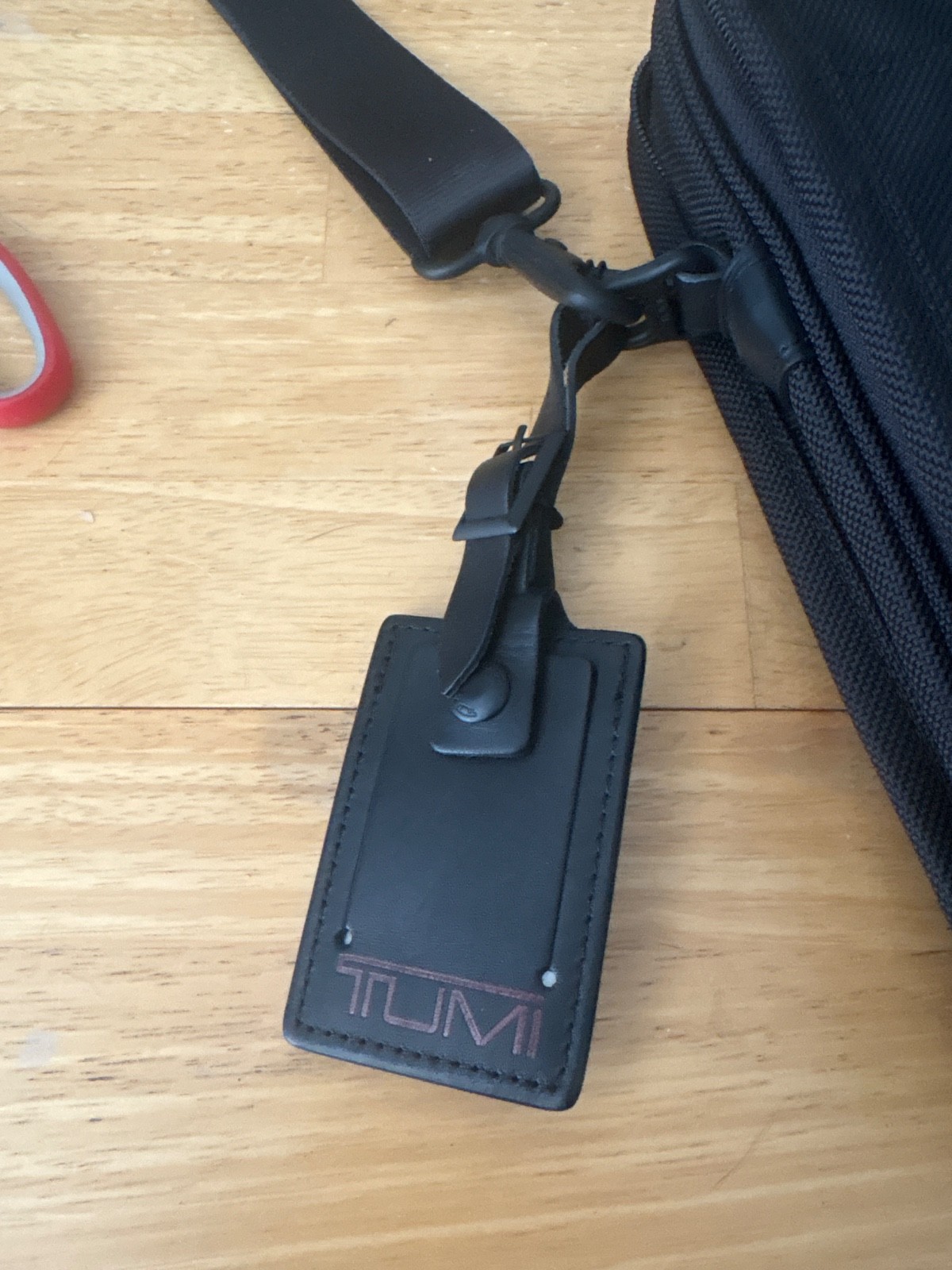 NEW TUMI Alpha 3 Pocket Bag Small Black Crossbody Shoulder Travel Bag